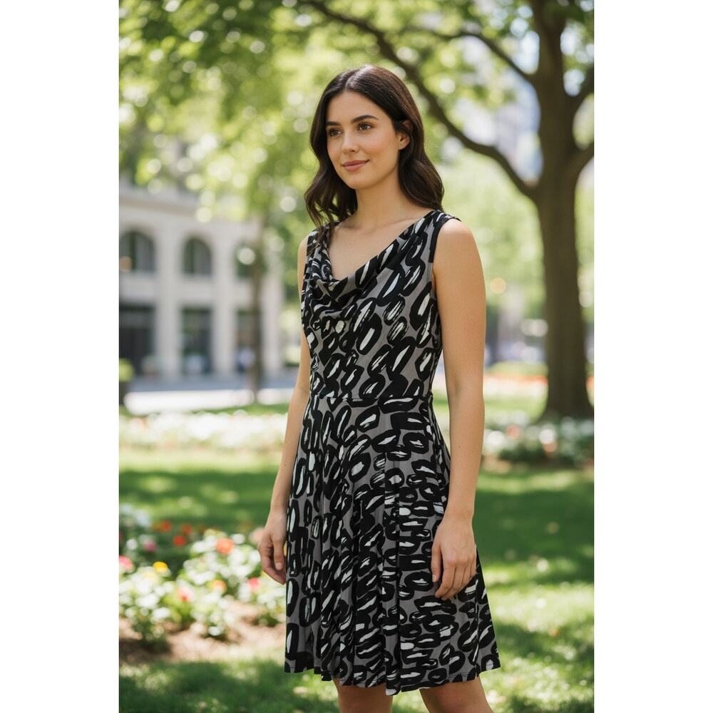 DKNY Black & White Abstract Print Sleeveless Dress – Size S